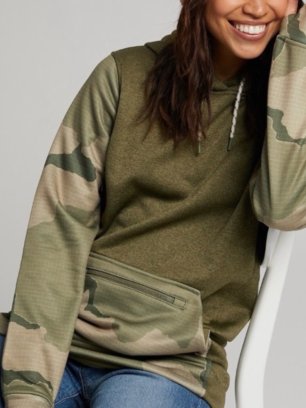 Burton Olive Hoodie with Drawstring with Camo pocket Snowboard SKI Medium